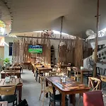 27 Cafe Zanzibar Airport Hotel